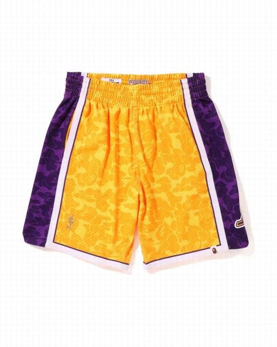 Shorts Bape X M&N Los Angeles Lakers Jersey Homme Jaune | GAVLX9470