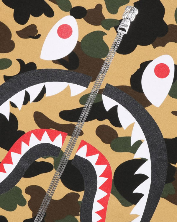 T Shirts Bape 1st Camo Shark Homme Jaune | MHKLG3621